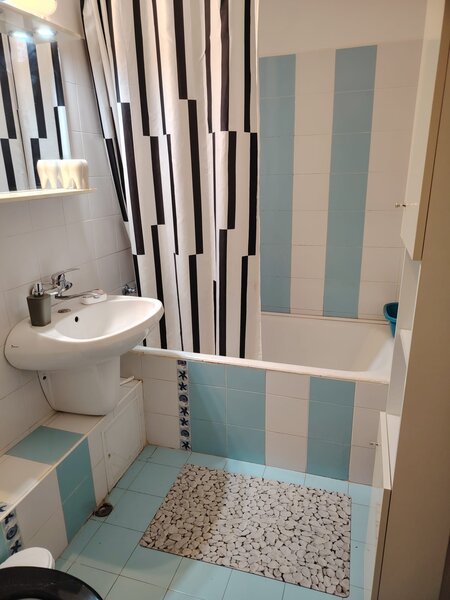 Tineretului, facultati 2 camere mobilate,